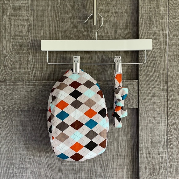 $40 Add-on⭐️Etsy argyle hat & bow tie - Picture 2 of 6